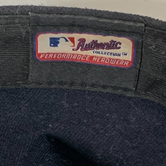 New York Yankees Hat Cap Fitted Mens 7 3/8 MLB Baseball New Era 59FIFTY - Picture 5 of 7